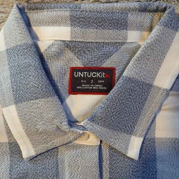 Untuckit Women's Blue and White Plaid Long Sleeve Button Down Shirt SZ… - Picture 6 of 7